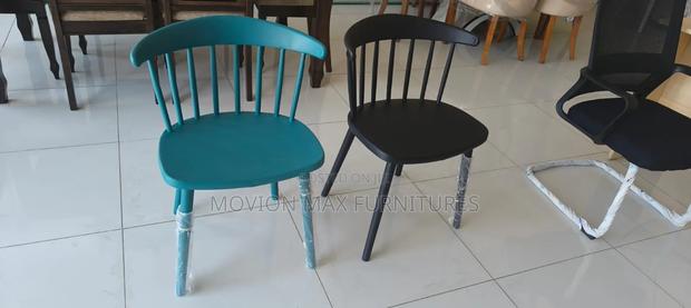 Comfy Restaurant Chairs
