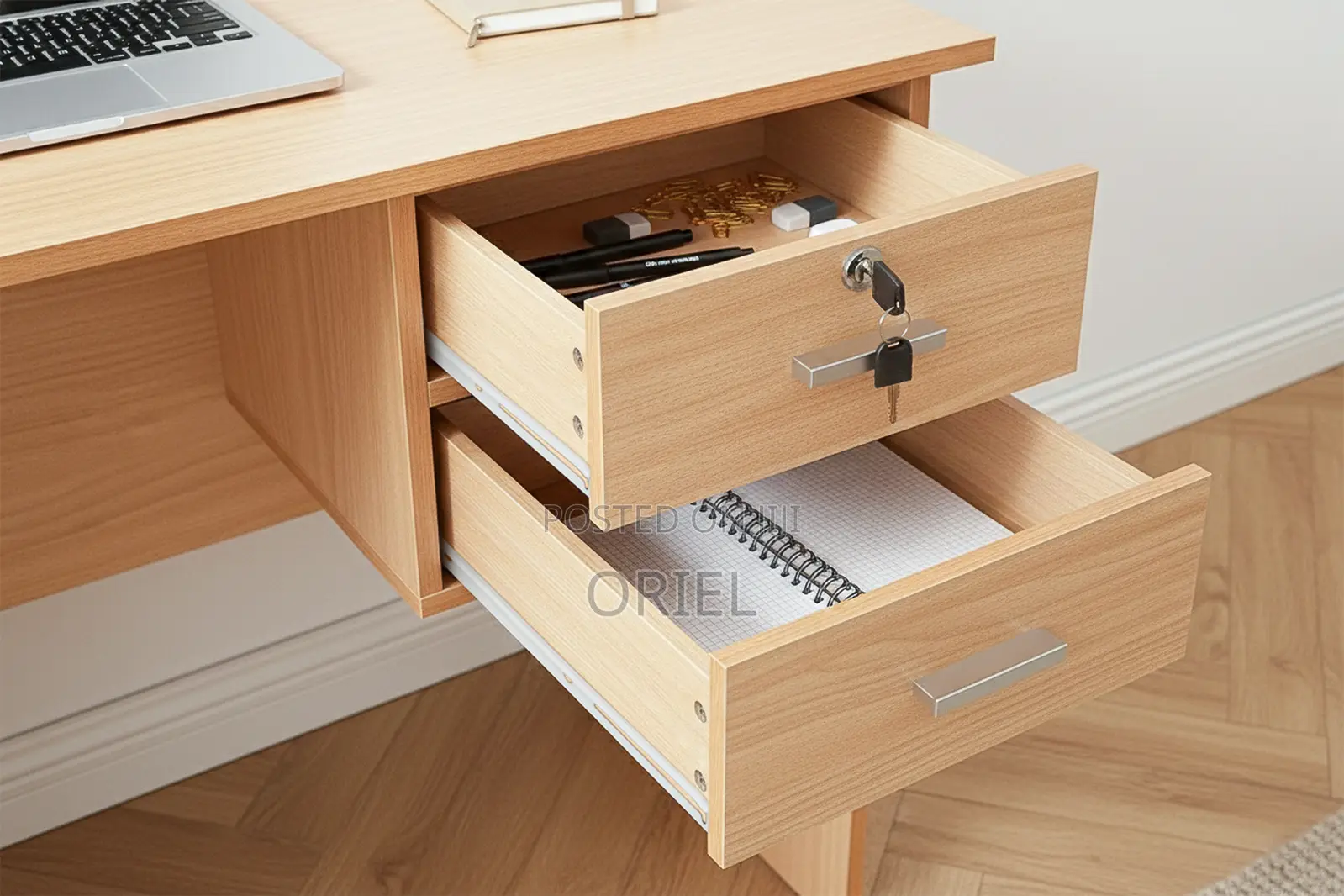 Modern Home/Office Study Desk : 0.9m Office Desk
