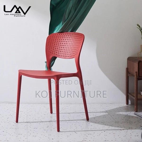 Dining Chairs; Nordic Plastic Dining Chair - thumbnail 3