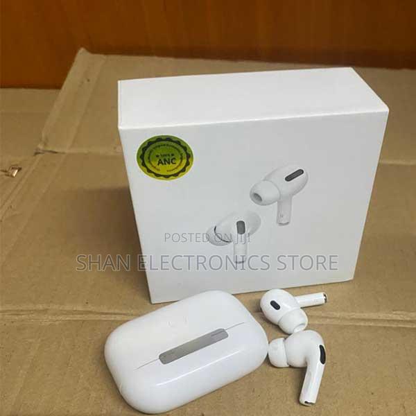 Lightweight and Comfortable Apple Airpods Pro 2type-C Wireless Earbuds - main view
