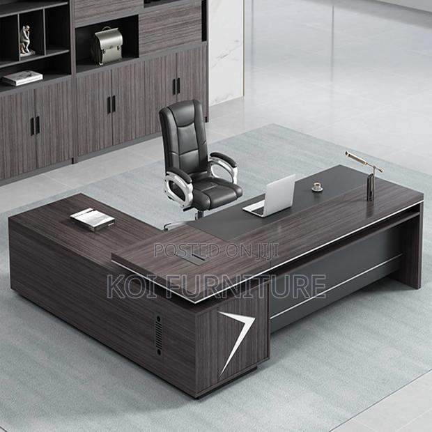 Office Desk; 1.6 Meters Modern Advanced Office Desk