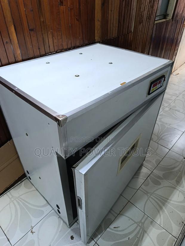 528 Eggs Automatic Incubator