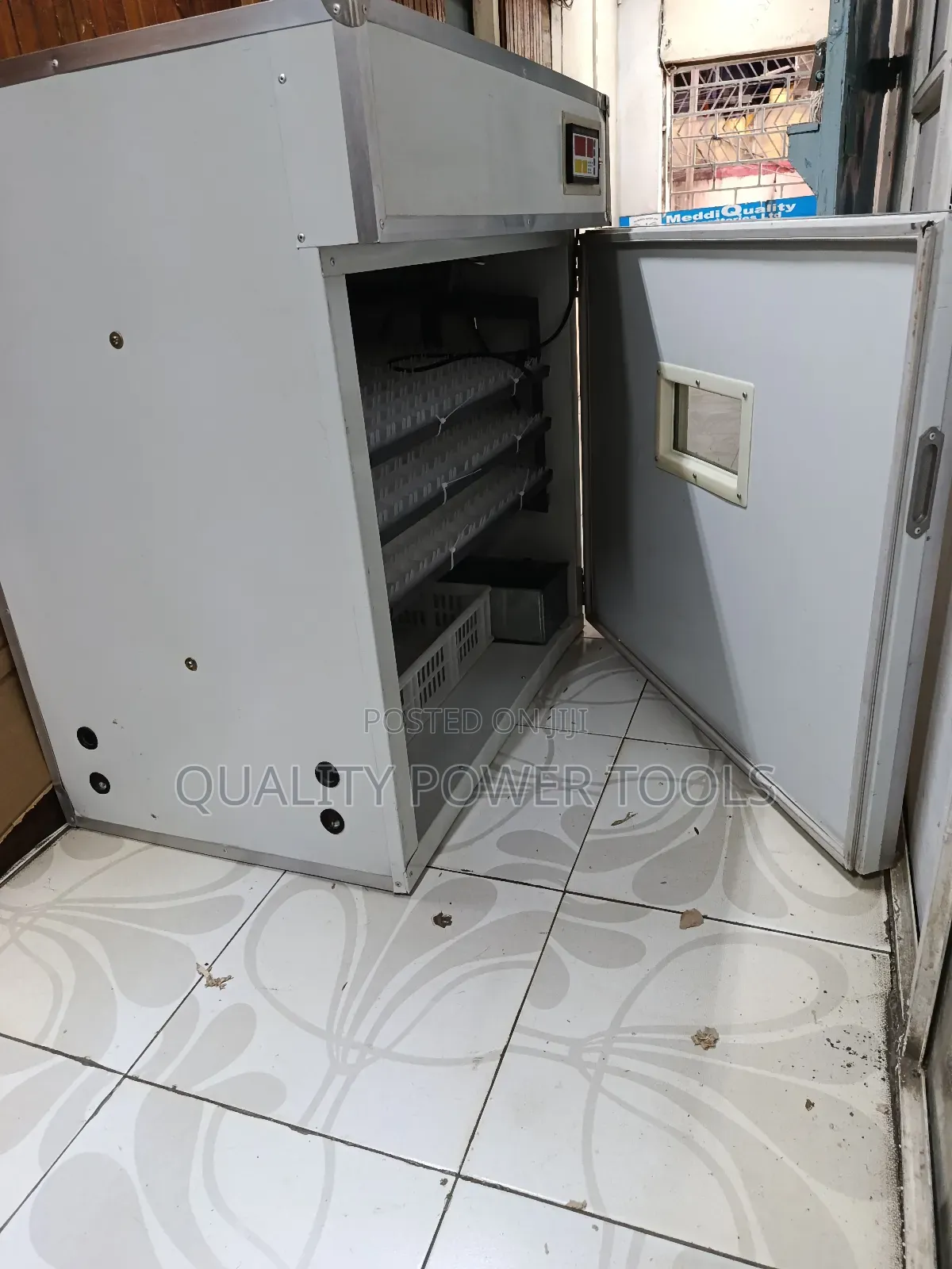 528 Eggs Automatic Incubator