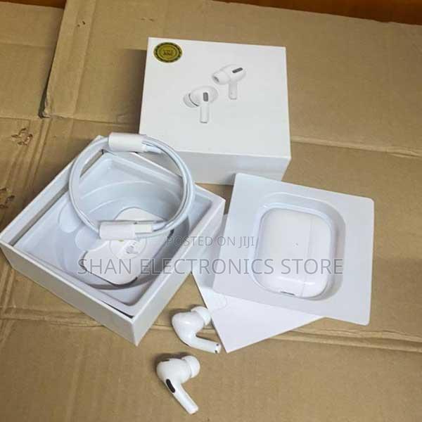 Apple Airpods Pro 2 Type C Brand New Sealed With Charging Case - main view