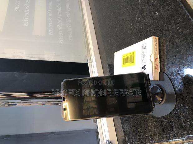 Amoled Samsung S21 Fe Framed Screen Replacement+Installation - thumbnail 3