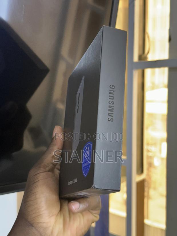 New Samsung Galaxy Z Fold6 512 GB - thumbnail 2