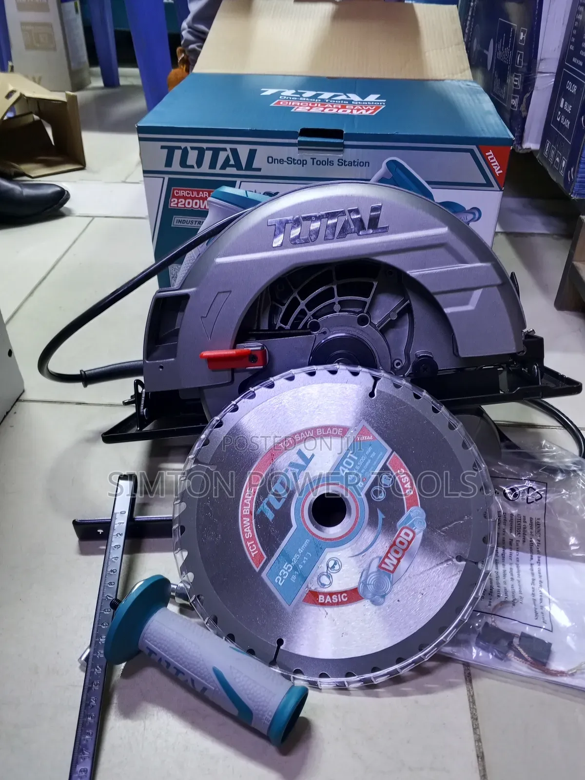 9-Inch Total Circular Saw Electric