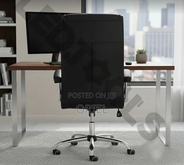 Modern Office Chair : Executive High-Back Office Seat - thumbnail 11