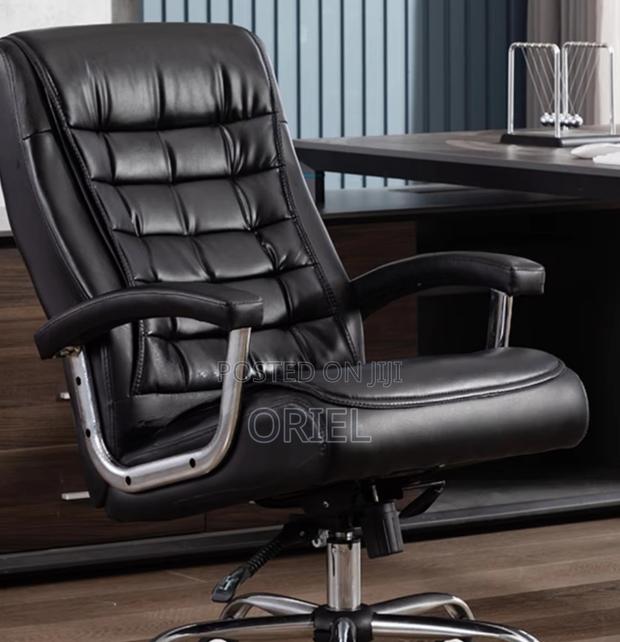 Modern Office Chair : Executive High-Back Office Seat - thumbnail 17
