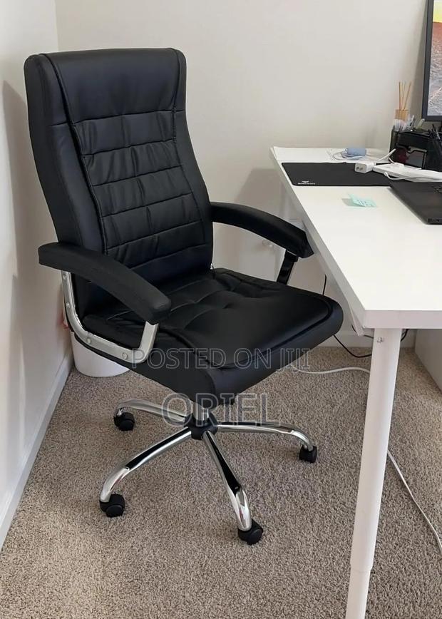 Modern Office Chair : Executive High-Back Office Seat - thumbnail 19