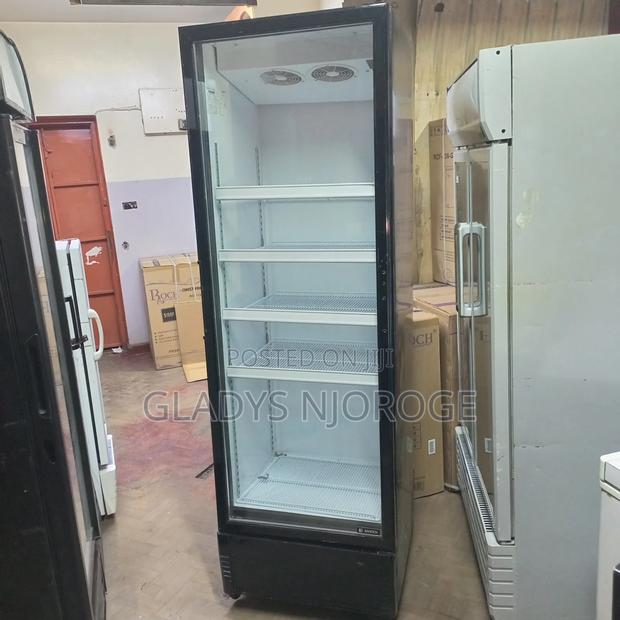 Six Tray Display Fridge - thumbnail 3
