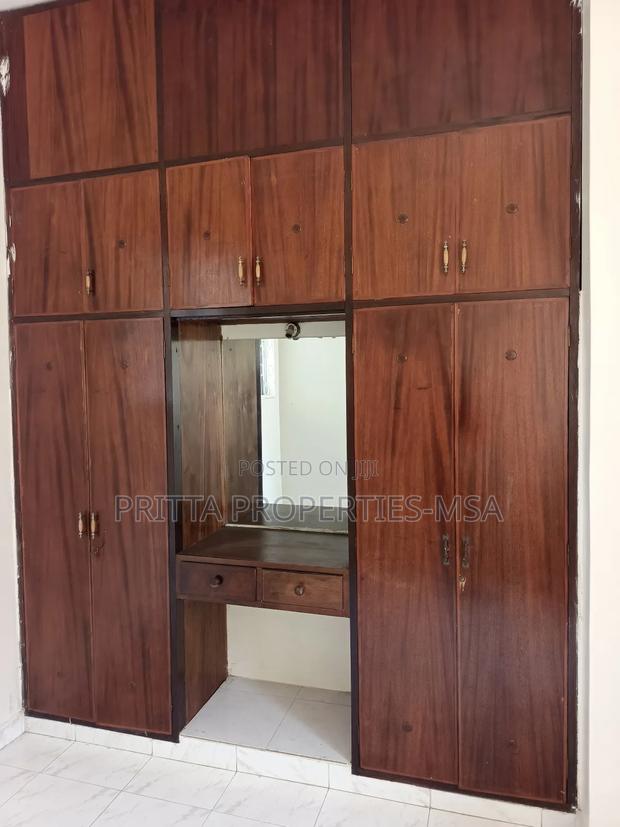4bdrm Duplex in Affluent Nyali for rent - thumbnail 13