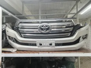 Ex Japan V8 200 Series Front Bumper/Lc 200 Front Bumper