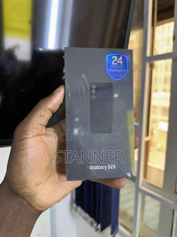 New Samsung Galaxy S23 256 GB