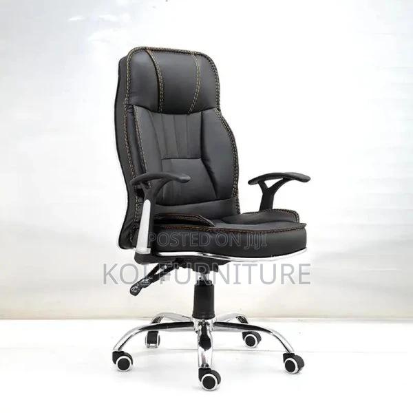 Office Chair; Executive Generic Office Chair - thumbnail 4