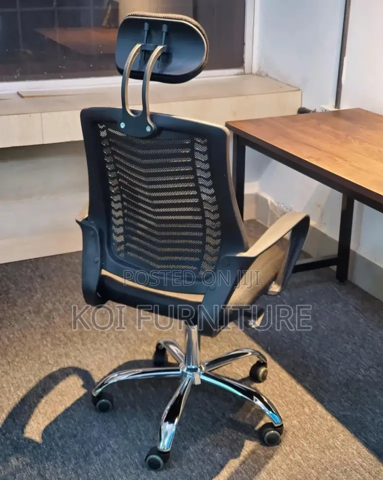 Office Chair; Headrest Swivel Office Chair