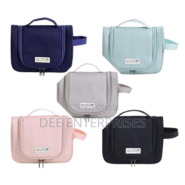 Portable Travel Cosmetic Bag