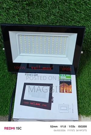 Vellmax Led Floodlight 100w