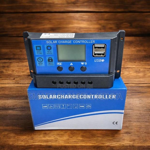 Quality Ensured 12v/24v 10a Solar Charge Controller With LCD Display