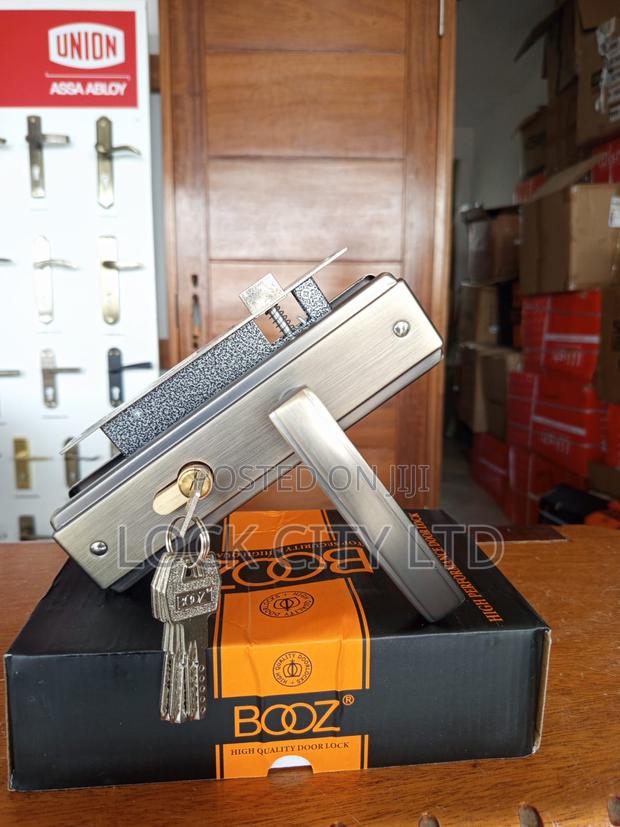 Booz 17mab Flush Door Lock - main view