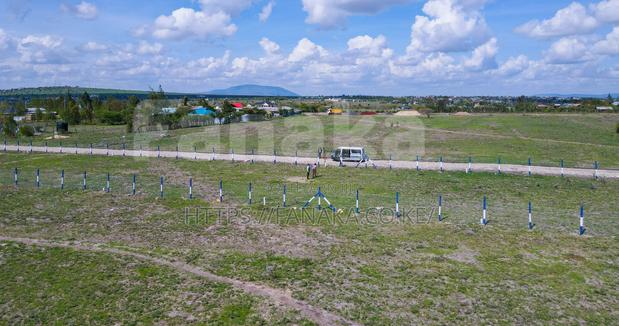 50 by 100 Plots in Malaa^Sk