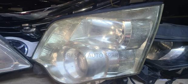 Toyota Noah 2012 Xenon Headlight