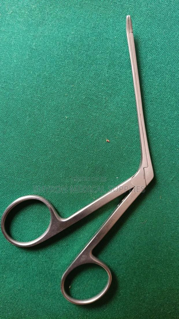 Ear Currete