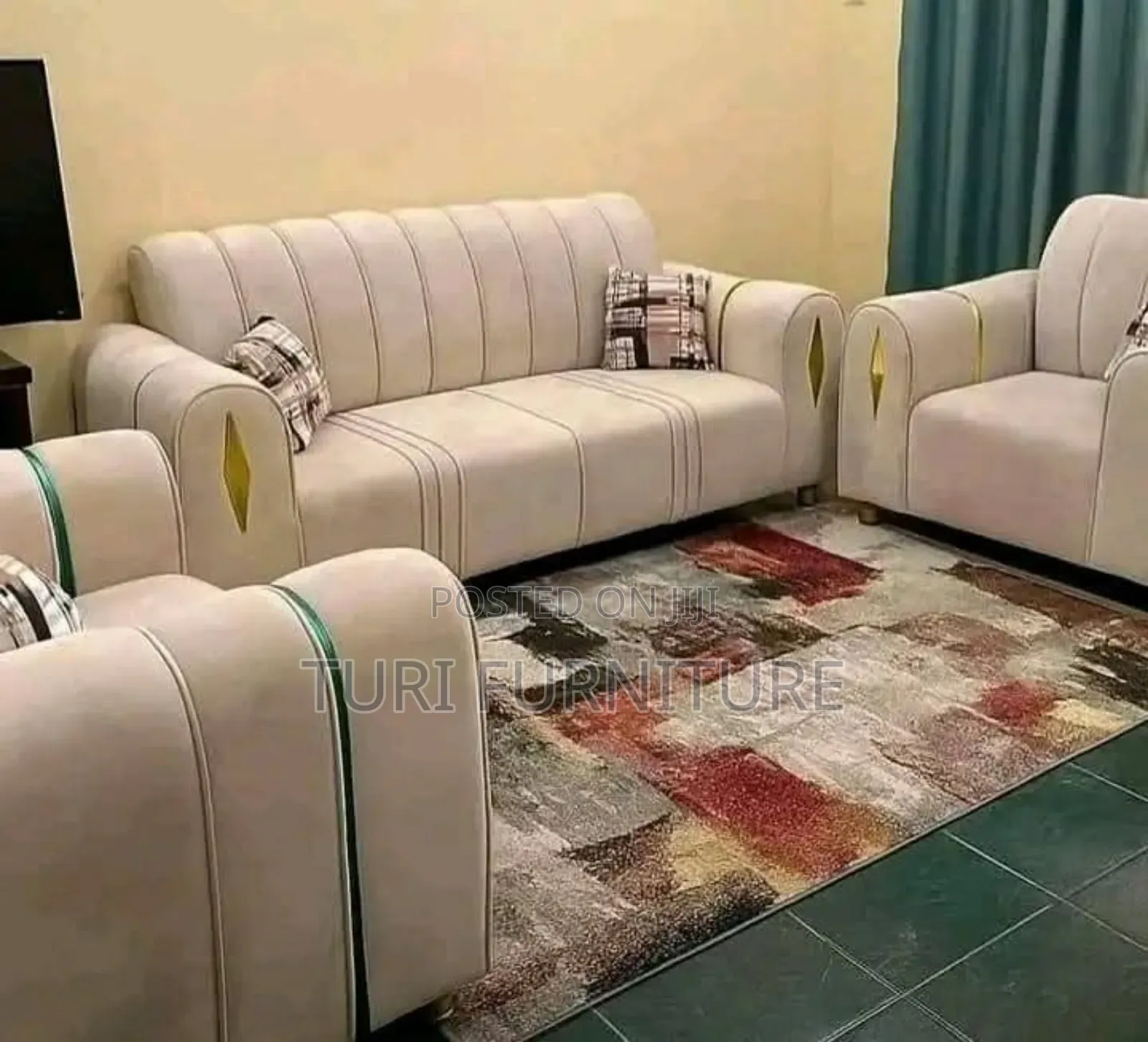 Back Permanent Sofa