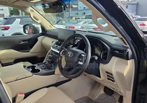Toyota Land Cruiser 3.3 Diesel 4WD 2021 Black