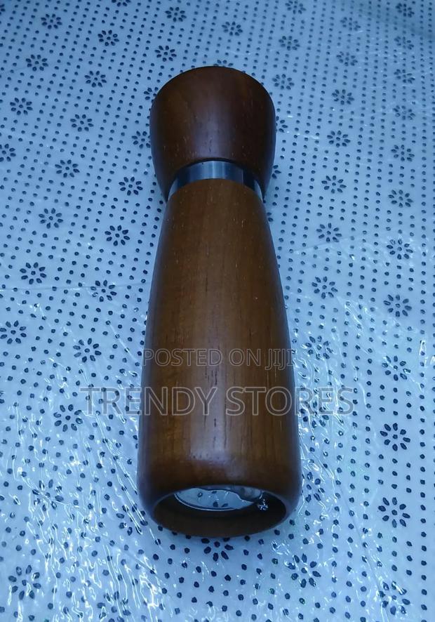 Pepper Grinder - main view