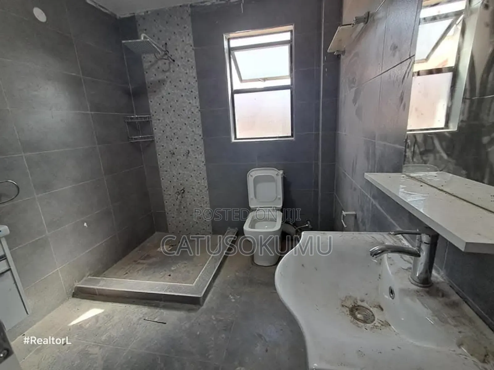 5bdrm Maisonette in Syokimau, Gateway Mall Area for rent