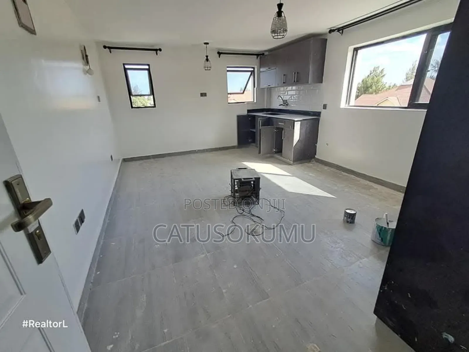 5bdrm Maisonette in Syokimau, Gateway Mall Area for rent