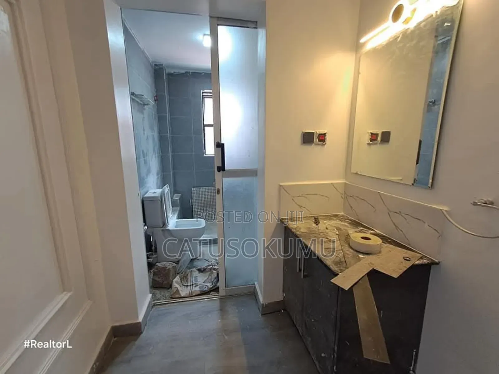 5bdrm Maisonette in Syokimau, Gateway Mall Area for rent