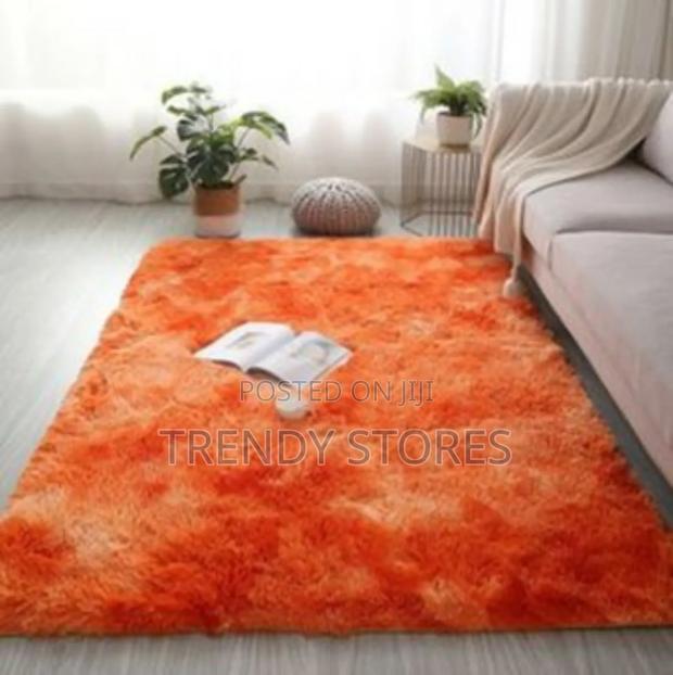 Fluffy Carpets - main view
