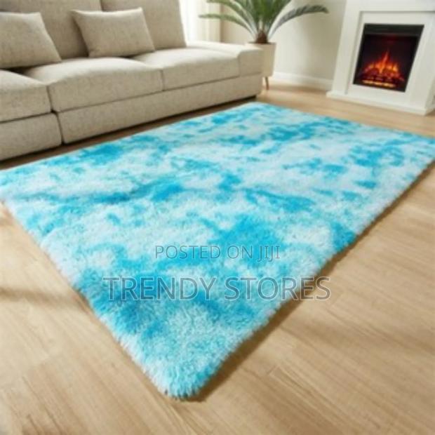 Fluffy Carpets - main view