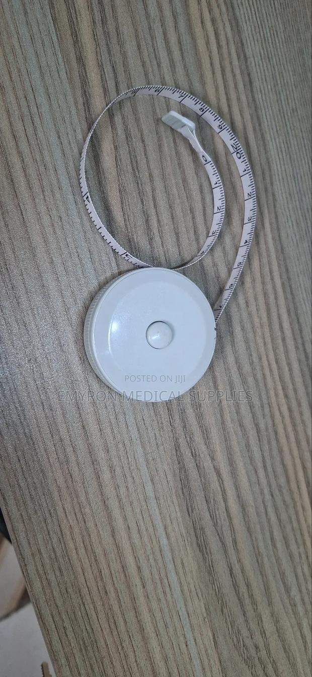 Retractable Tape Measure