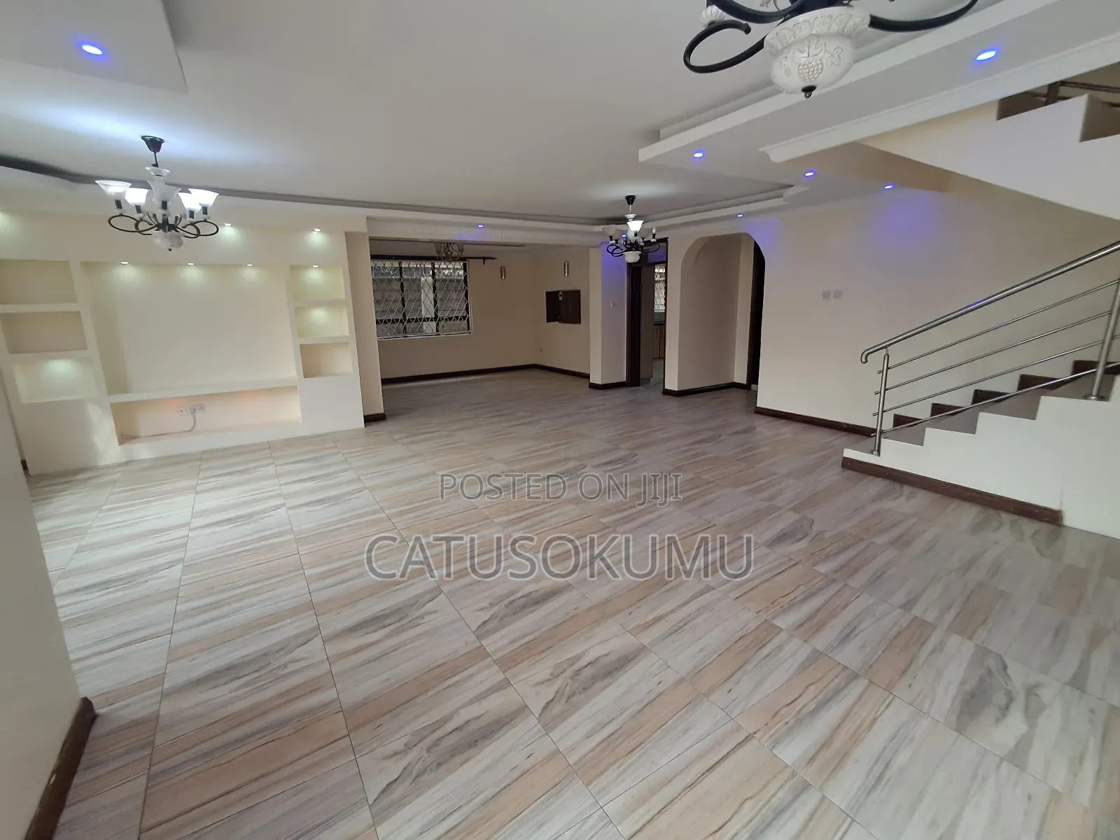 5bdrm Maisonette in Syokimau, Gateway Mall Area for rent