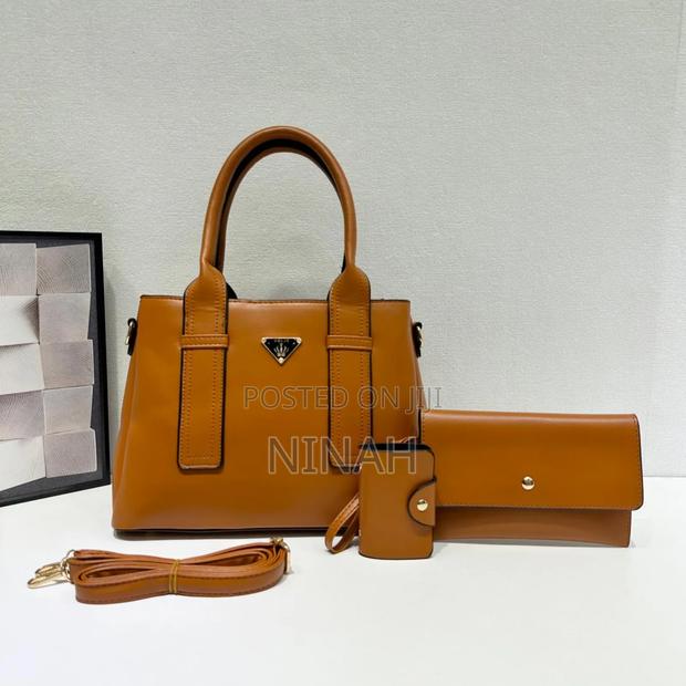 Ladies Handbags - thumbnail 2