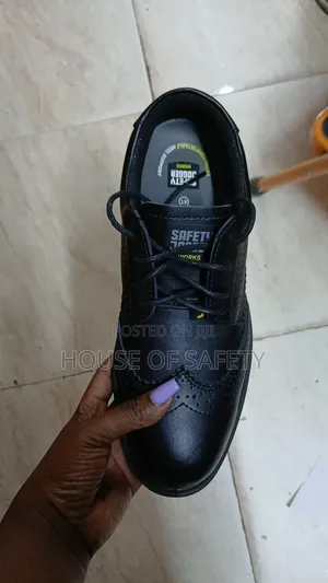 Black Manager Boot Safety Boots