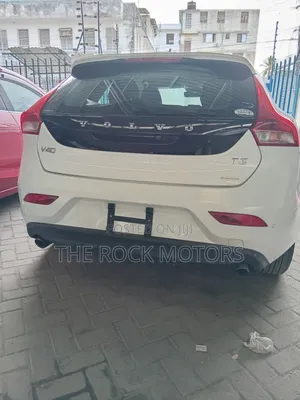 Volvo V40 2017 White