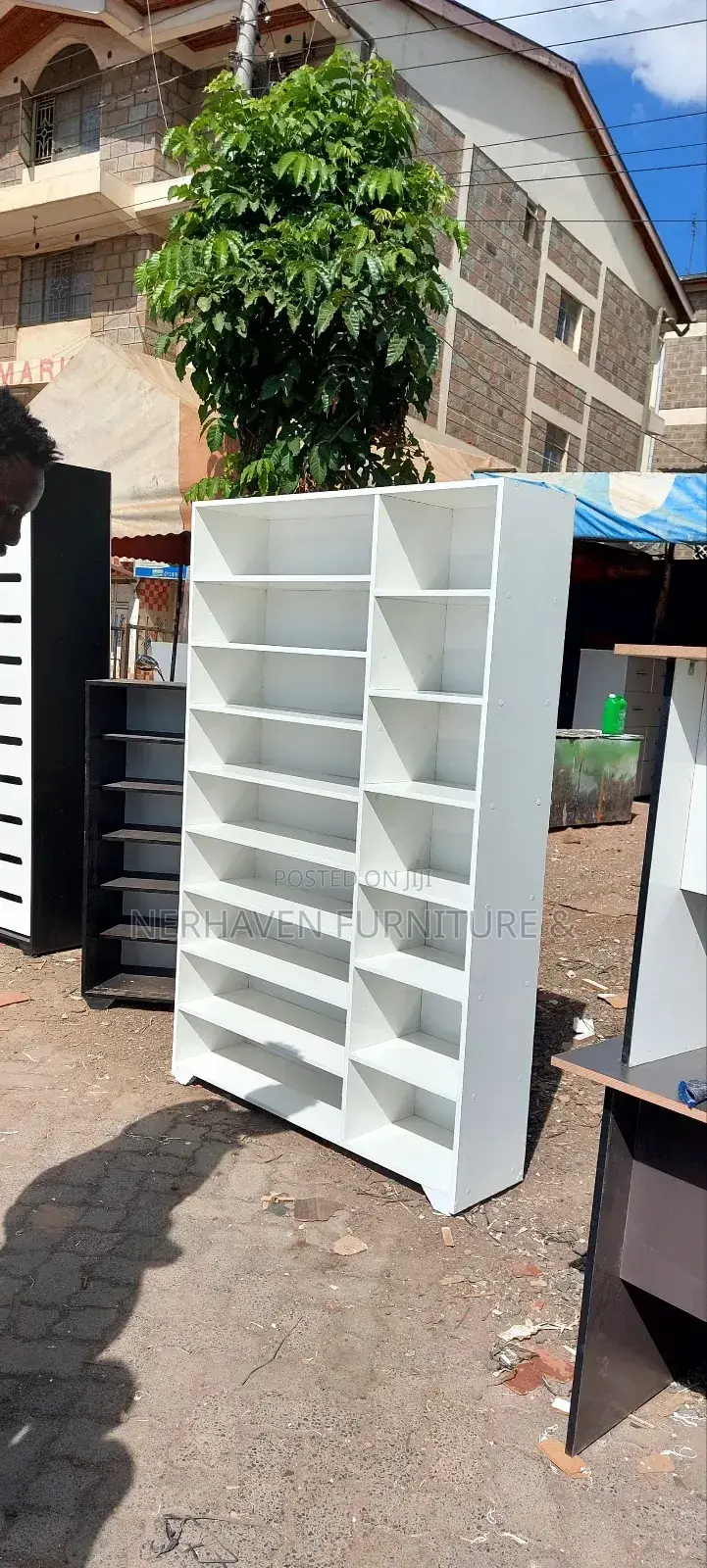 Open White Shoerack/Bookshelf