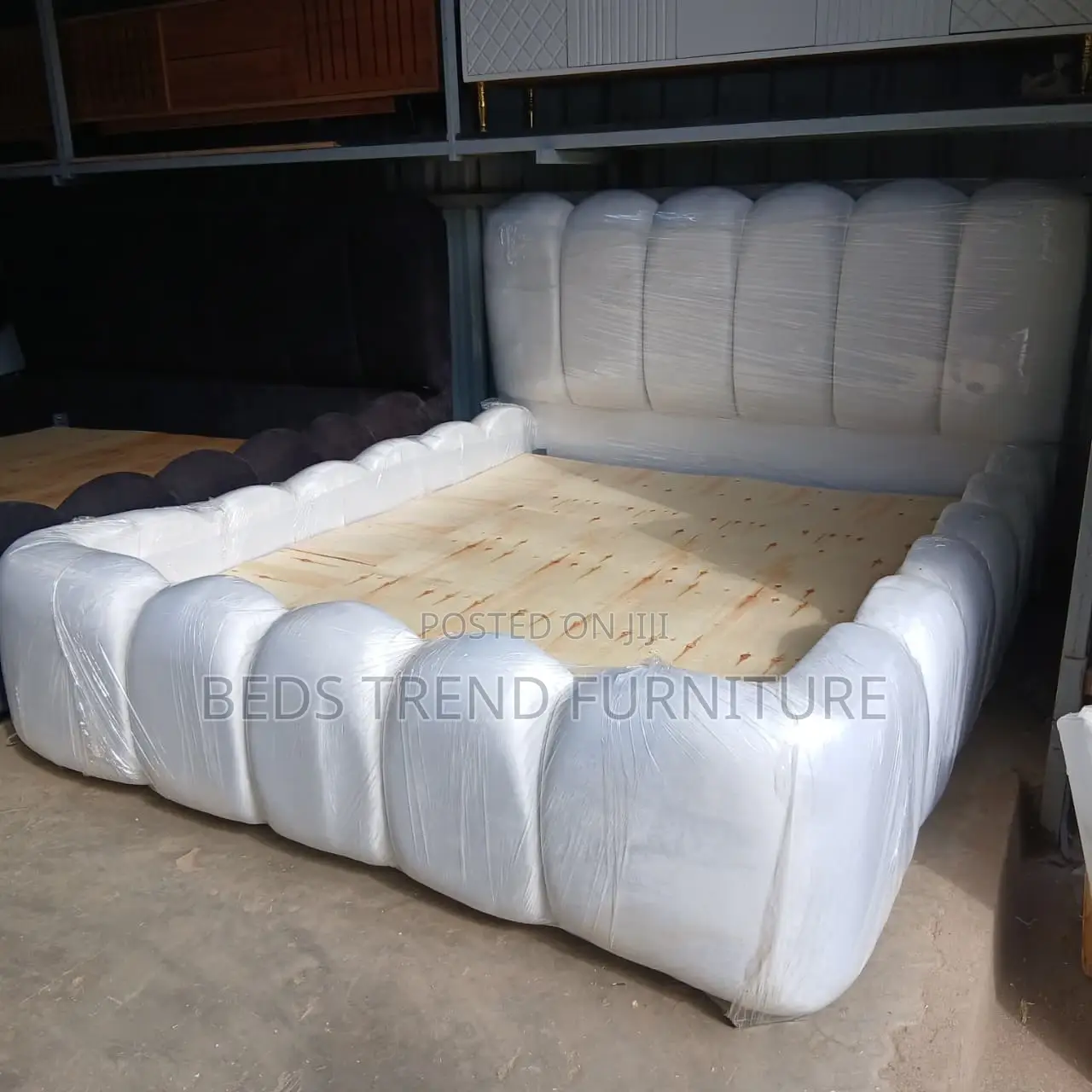 Animated 5 by 6 Bubbled Modern Bed