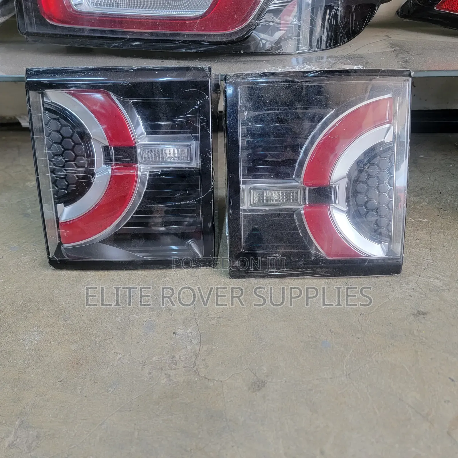 Discovery Sport Tailgate Taillights