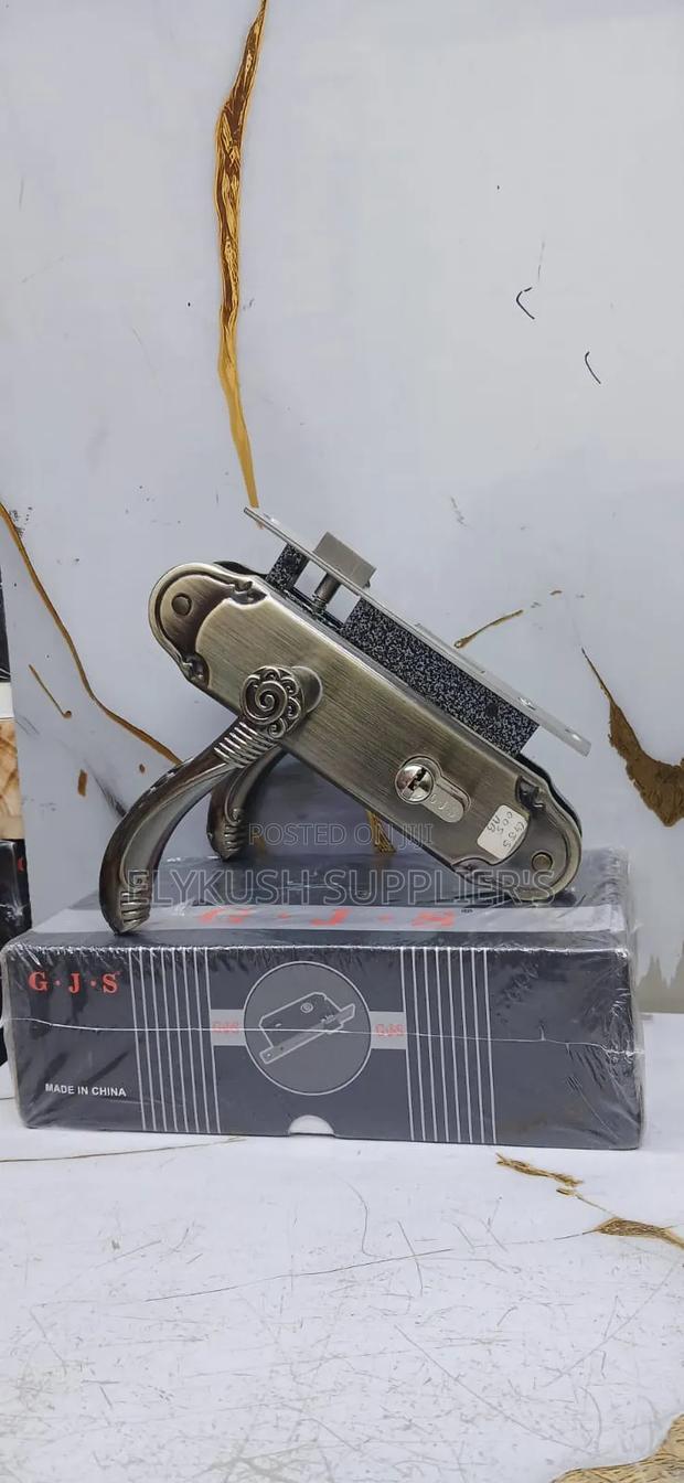 005ab Lock - main view