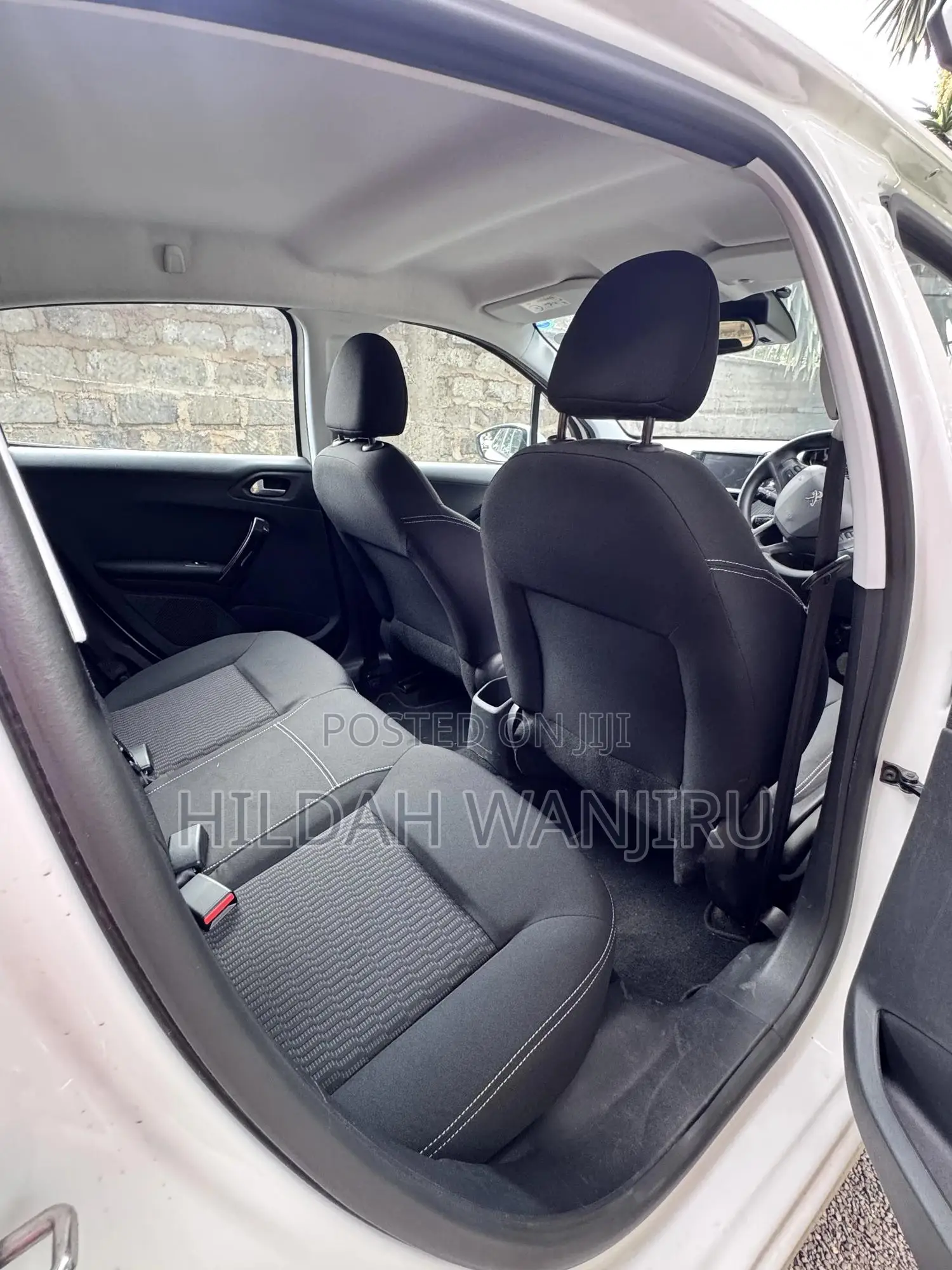 Peugeot 208 2018 White
