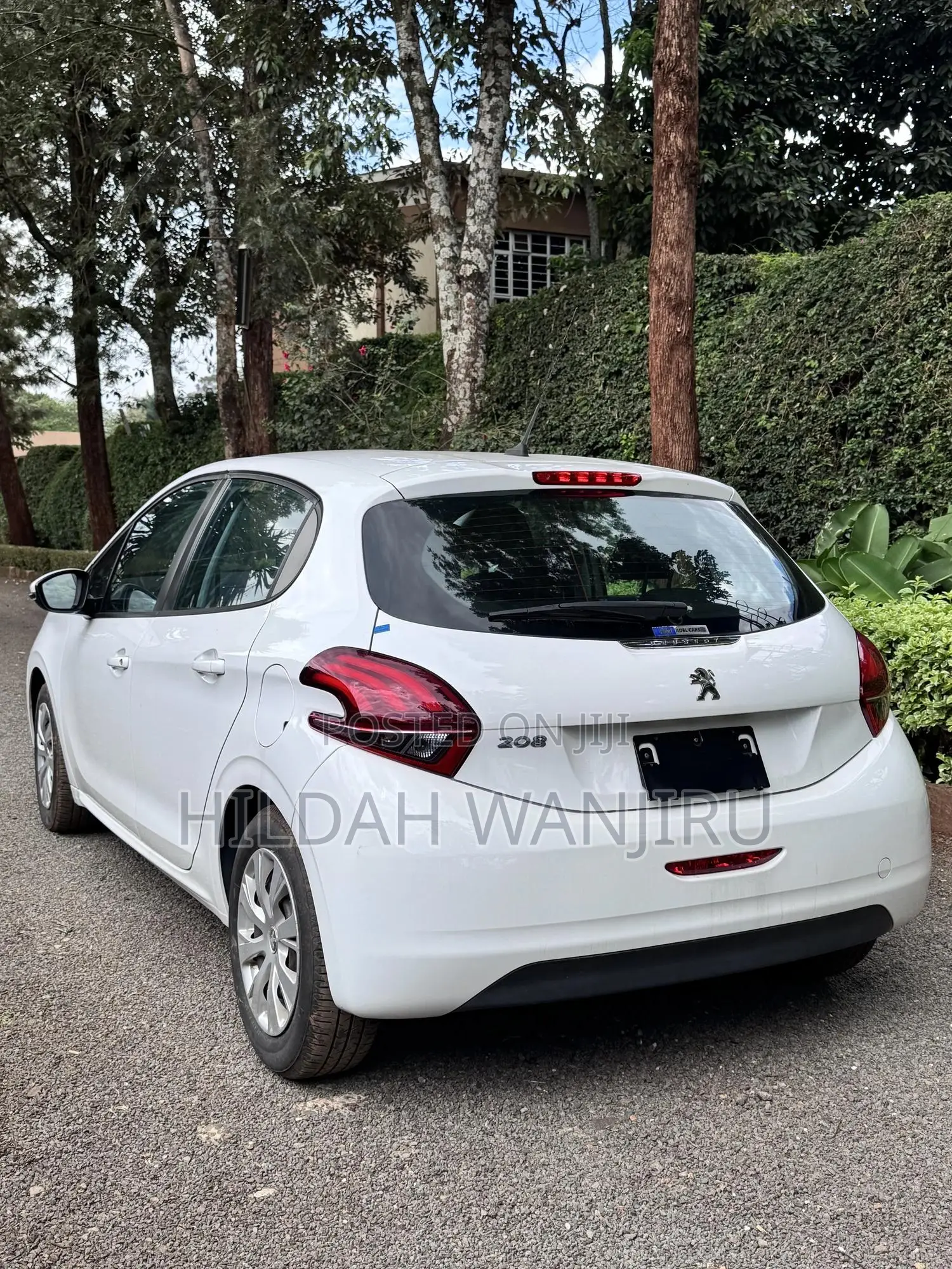 Peugeot 208 2018 White