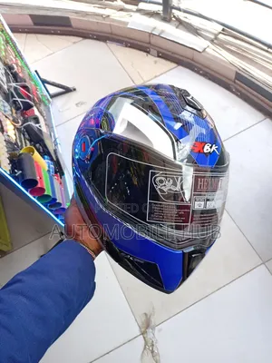 Double Visor Motorcycle Helmet – Strong, Stylish & Comfortable Helmet