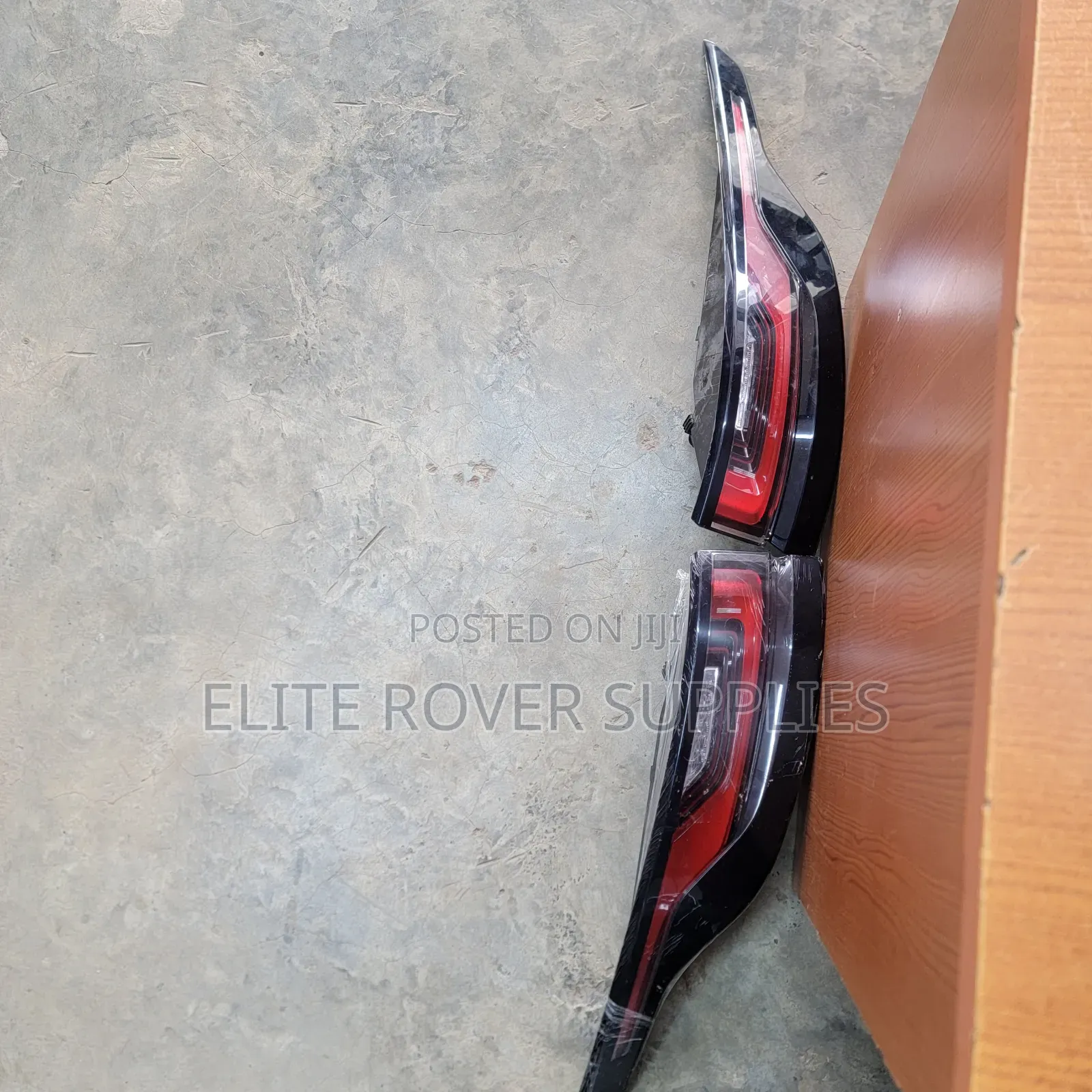 Range Rover Velar Taillights