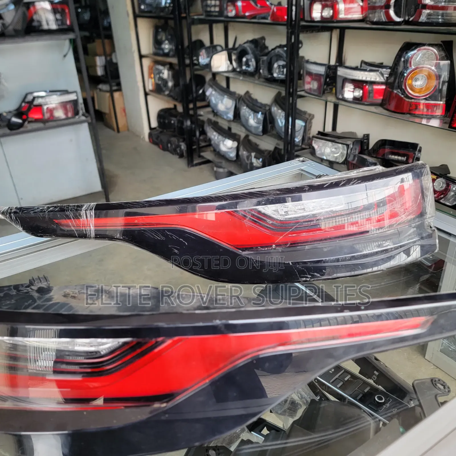 Range Rover Velar Taillights