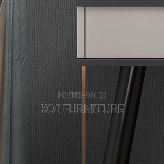 Dressers; Elegance Dressing Vanity Set With Lightings - thumbnail 3